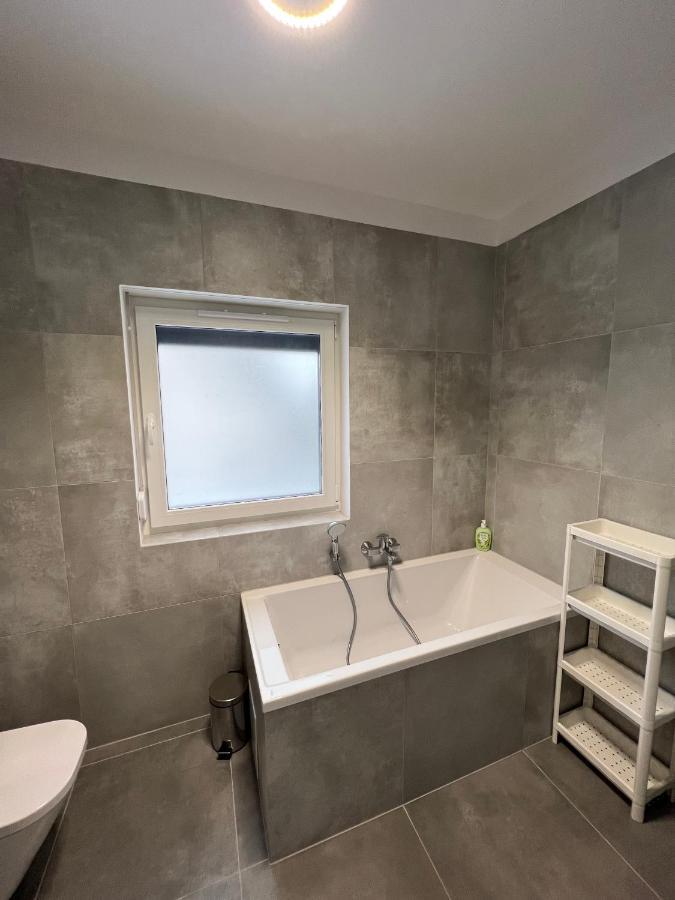 Abra Apartament Appartamento Poznań Esterno foto